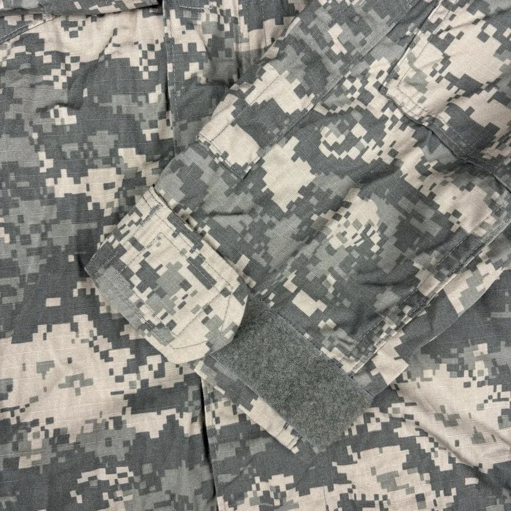Army Combat Jacket Medium Regular Digital Camo Ripstop Uniform Military Full Zip